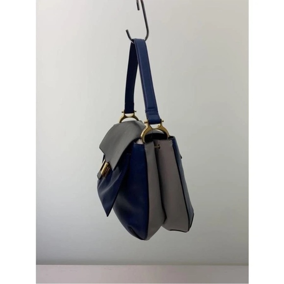 Chloe Black and Navy Shoulder Bag - Picture 2 of 8
